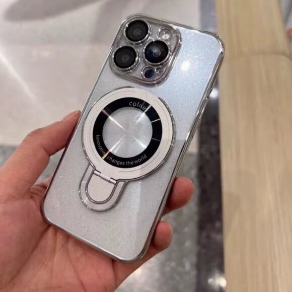 Cream iPhone16 Case - Picture 1 of 3